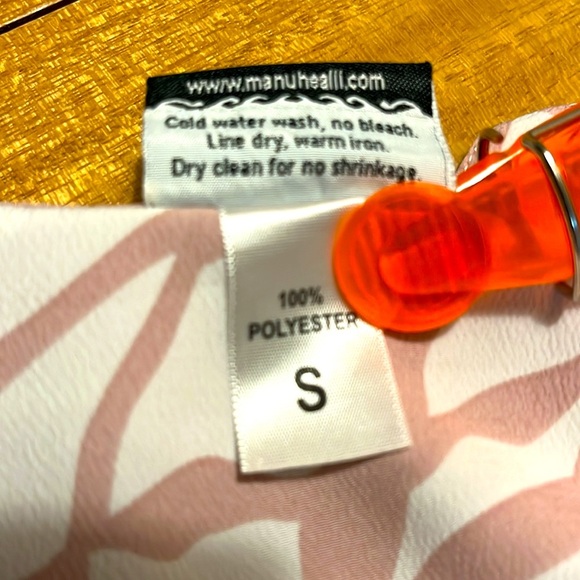 Manuheali’i Hawaiian Tribal long sleeve V neck with two pocket blouse size small - Picture 5 of 7